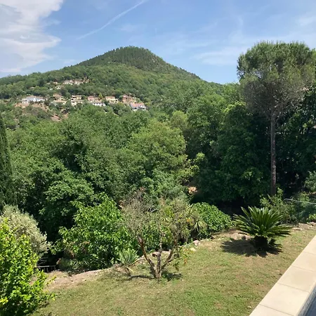 Bed & Breakfast De La Verrerie 3*