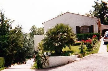 Bed & Breakfast De La Verrerie 3*